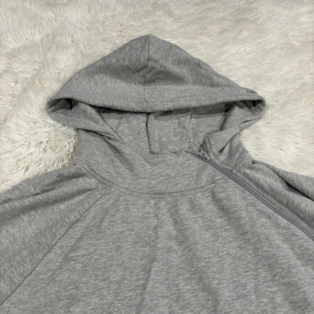Victoria's Secret SPORT Hoodie Sweatshirt Spell out Logo on Sleeve Gray SZ XL - Picture 4 of 14